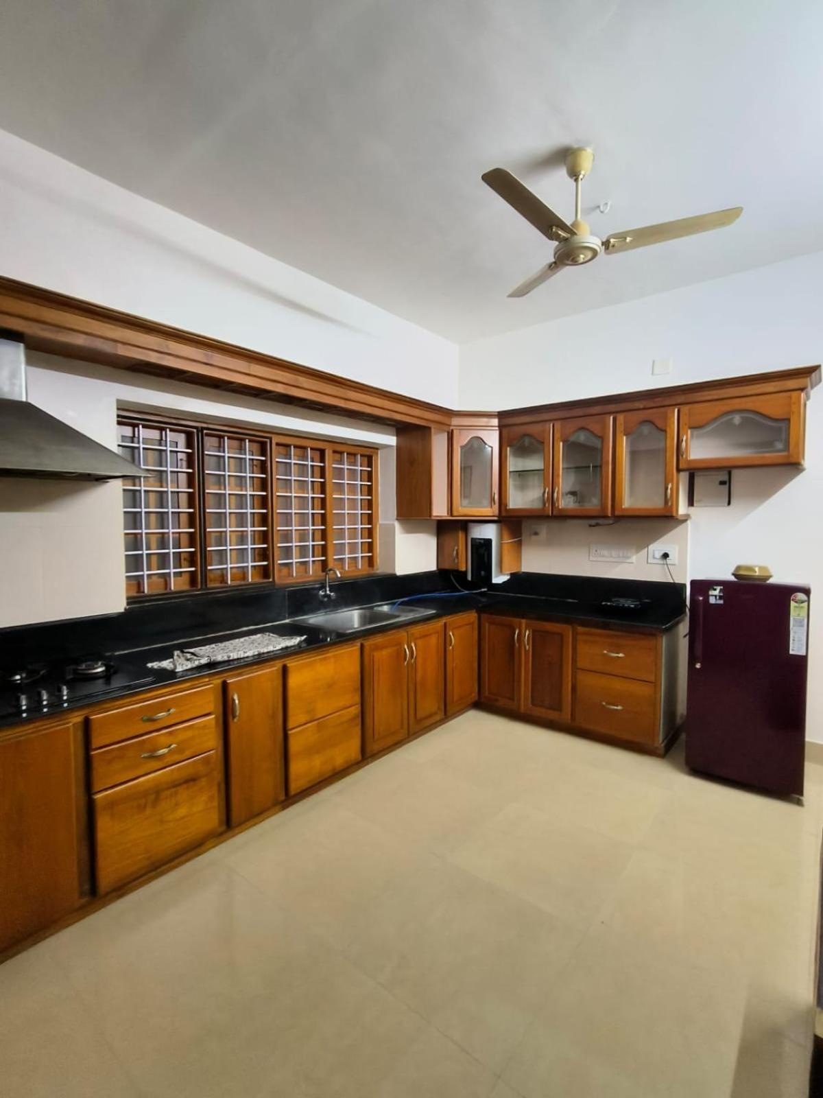 White House Villa Thrissur Esterno foto