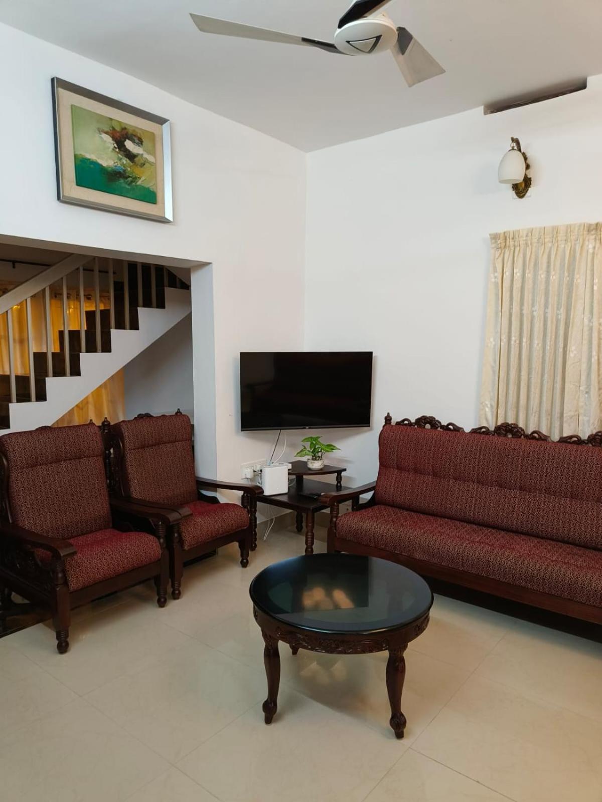 White House Villa Thrissur Esterno foto