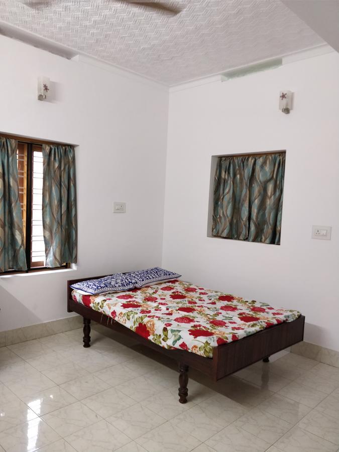 White House Villa Thrissur Esterno foto