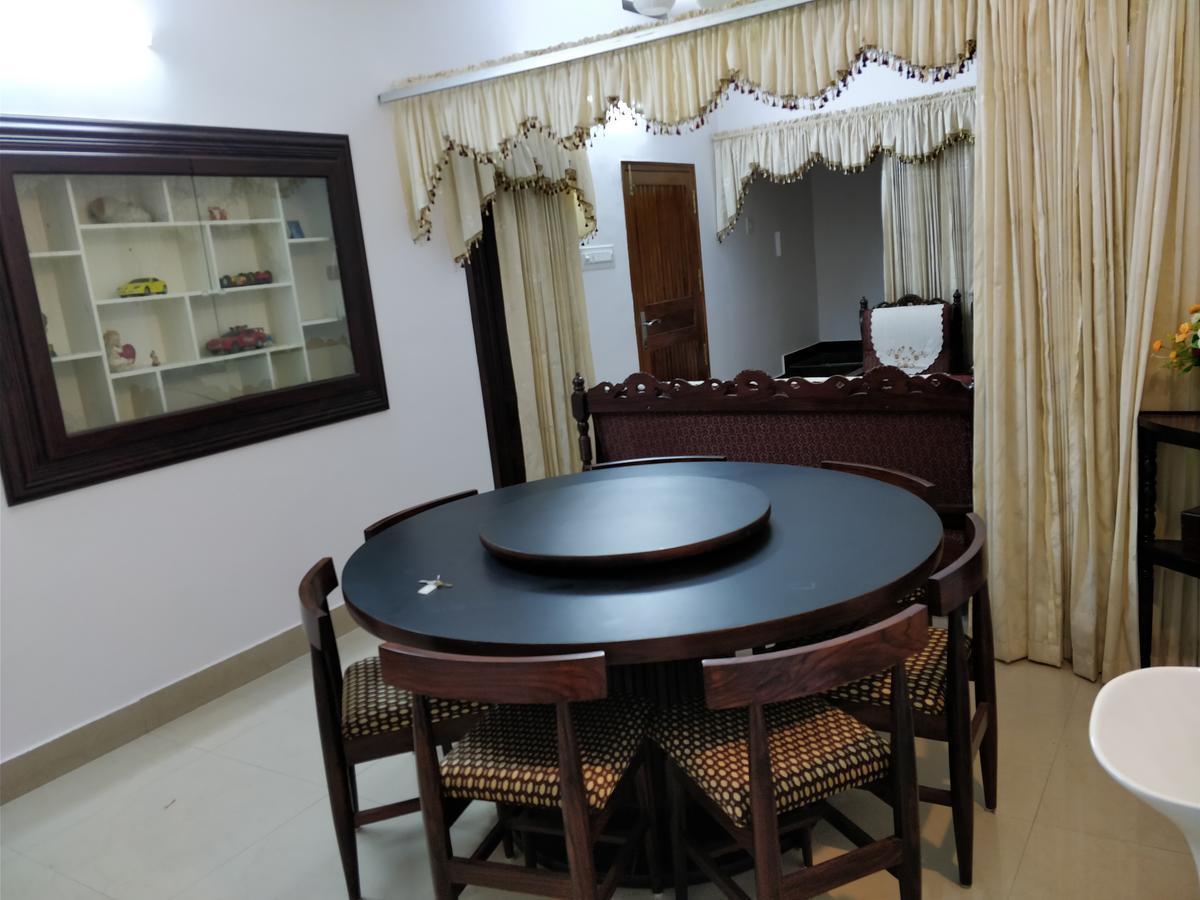 White House Villa Thrissur Esterno foto