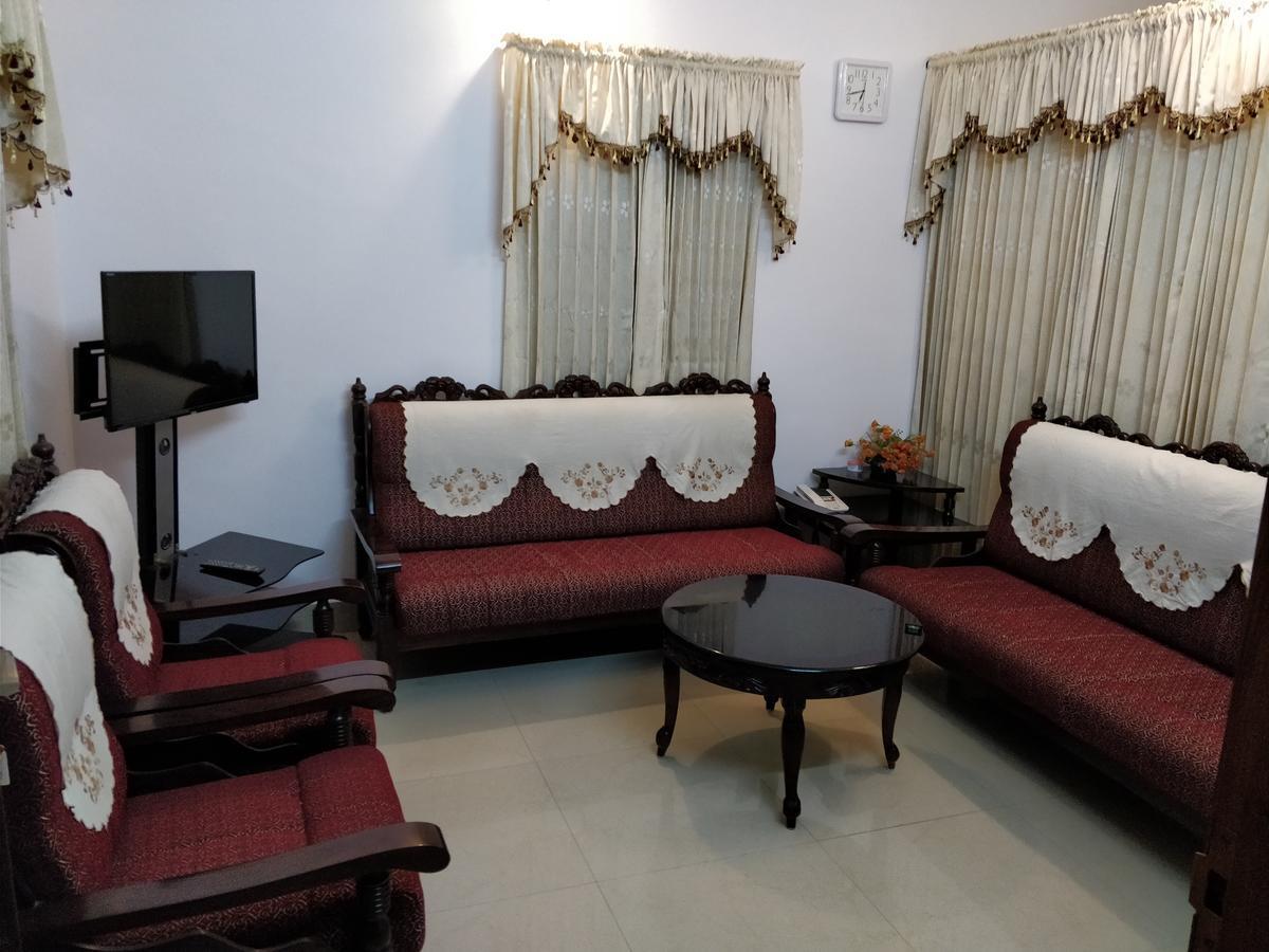 White House Villa Thrissur Esterno foto